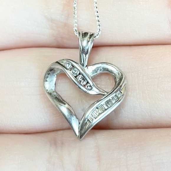 10k Diamond paved 0.15 carat solid white gold open heart eternity pendan…